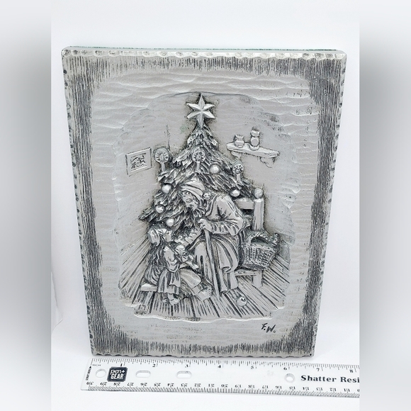 Vintage Pewter Engraving F.W. Christmas Scene - Picture 7 of 8